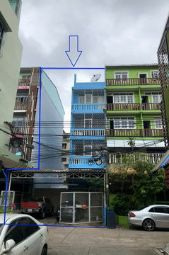 ขายตึกแถว 4 ชั้นครึ่ง ใกล้สถานีรถไฟฟ้า BTS บางจาก