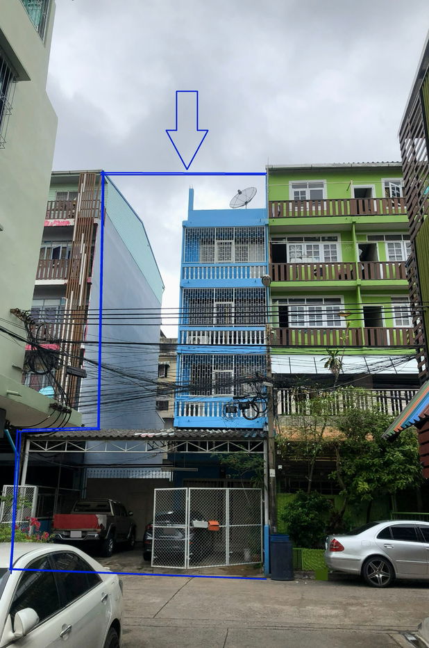 รูป ขายตึกแถว 4 ชั้นครึ่ง ใกล้สถานีรถไฟฟ้า BTS บางจาก - รูปที่ 1/3