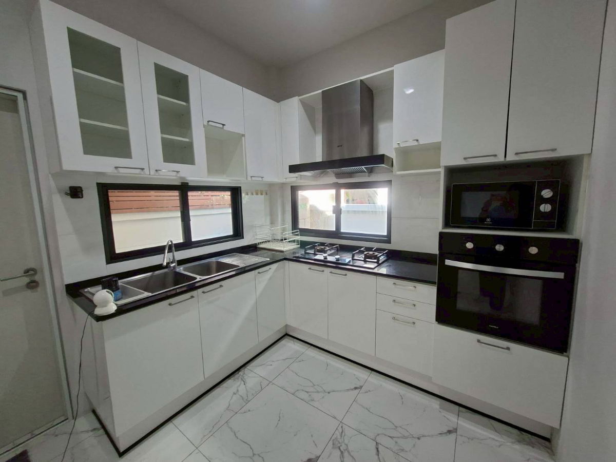 รูป ขายบ้านเดี่ยว หมู่บ้านบางกอกบูเลอวาร์ด ศรีนครินทร์-บางนา บ้านหลังมุม (N.1956) - รูปที่ 10/15