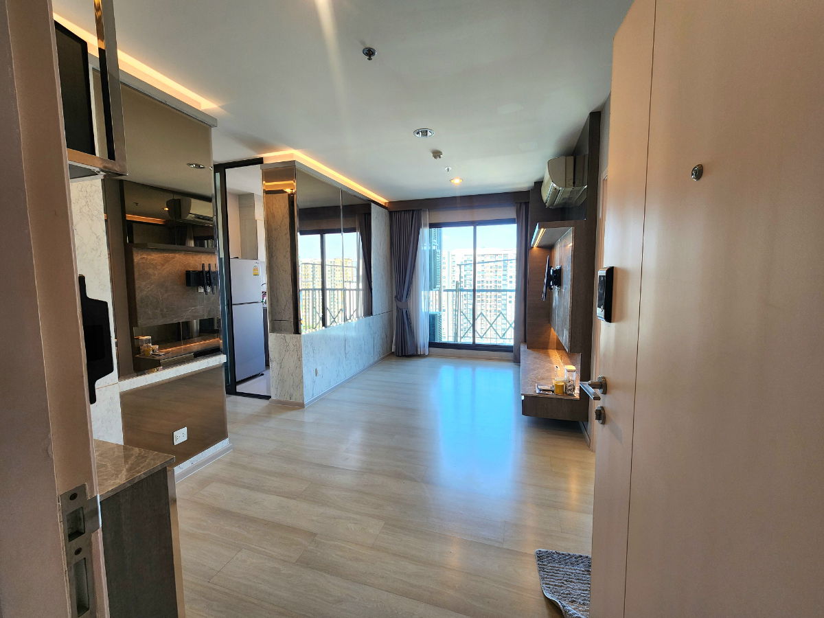 รูป **ห้องว่างครับผม ห้องแต่งสุดหรู แบบ 2 Bed**ให้เช่า **คอนโด ไลฟ์ ปิ่นเกล้า 2ห้องนอน 2ห้องน้ำ ชั้น17 ห้องมุม ทิศเหนือ ไม่ร้อนทั้งปี!! - รูปที่ 43/89