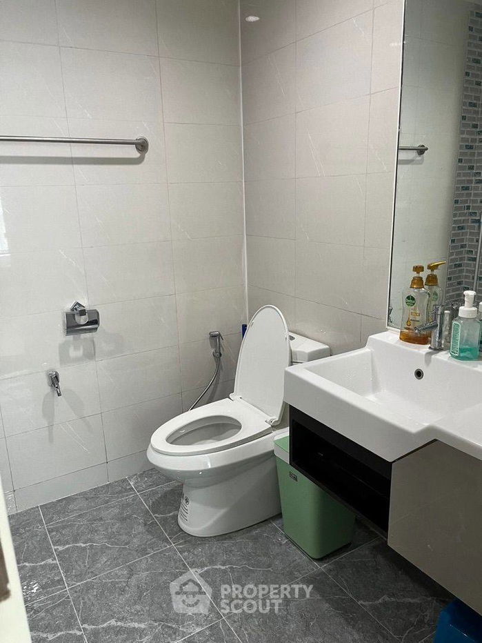 รูป คอนโด 1-ห้องนอน ที่ อัพ เอกมัย ใกล้ ARL รามคำแหง (ID 2474341) - รูปที่ 17/18