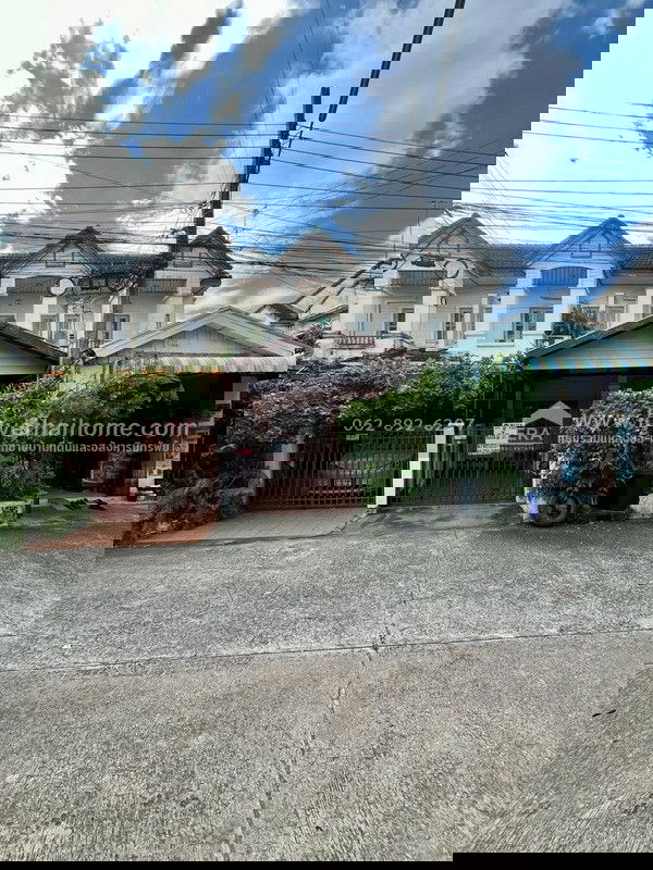 รูป ขายทาวน์เฮ้าส์ 2 ชั้น หมู่บ้านกฤษณา ร่มเกล้า12 ขนาด 16 ตรว. ขายถูกเพียงแค่ 1.45 ล้านบาท ใกล้บิ๊กซี ทำเลทอง ราคาถูกสุดในย่านนี้ สนใจโทร. 062-892-6297 - รูปที่ 2/8