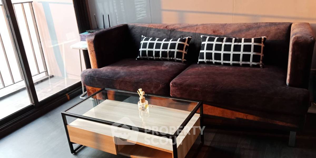 รูป คอนโด 1-ห้องนอน ที่ ดิ เอดจ์ สุขุมวิท 23 ใกล้ MRT สุขุมวิท (ID 889734) - รูปที่ 1/4