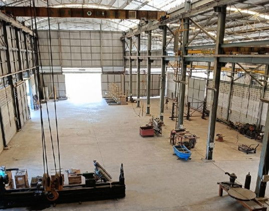 รูป  ให้เช่าโกดัง มีเครนพร้อมออฟฟิศ 4 ชั้น / ทำเล คลอง 6 ธัญบุรี / ถนนเลียบคลองหก / ใกล้ราชมงคลธัญบุรี /รถใหญ่ เทรลเลอร์ เข้าออกสะดวก - รูปที่ 3/12