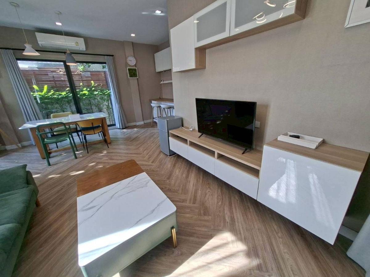 รูป ขายบ้านเดี่ยว หมู่บ้านบางกอกบูเลอวาร์ด ศรีนครินทร์-บางนา บ้านหลังมุม (N.1956) - รูปที่ 4/15