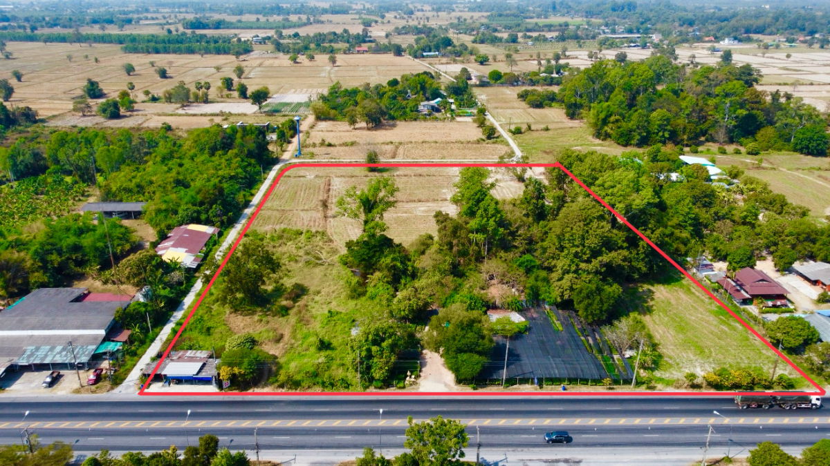 รูป ขายที่ดินติดถนนใหญ่ราคาถูก พื้นที่ 16-3-27 ไร่ ถ.บ้านนา-แก่งคอย ต.เขาเพิ่ม อ.บ้านนา จ.นครนายก  - รูปที่ 1/6