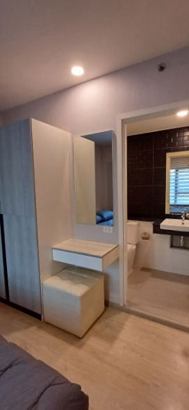 รูป เอสเซ็นท์วิลล์คอนโด อยู่ในเซ็นทรัลเฟสติวัลเชียงใหม่ ห้องสวย แยกสัดส่วน วิวสระว่ายน้ำ ห้องไม่ร้อนช่วงบ่าย - รูปที่ 8/18