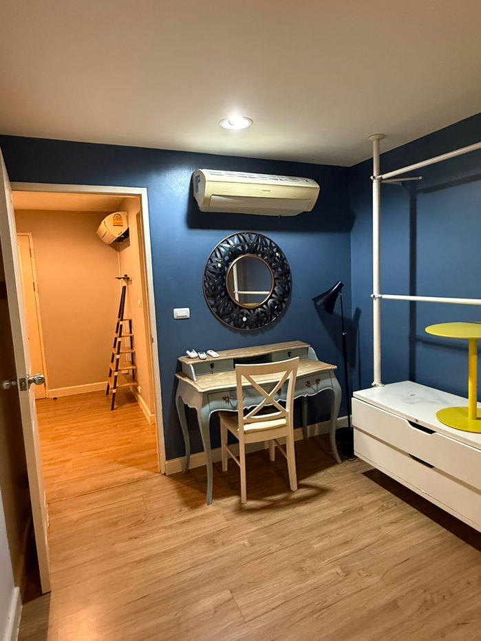 รูป T118 ให้เช่าคอนโดThe Kris Extra 7 (เดอะ คริสต์ เอ็กซ์ตร้า 7) ห้องสวย เฟอร์ครบ มีเครื่องซักผ้า ราคาพิเศษสุด - รูปที่ 2/8