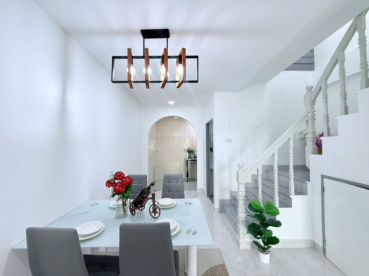 รูป ทาวน์เฮ้าส์ ตกแต่งใหม่ ทำเลดี ราคาถูก แถมเฟอร์ฯเยอะมาก หมู่บ้านเคซี รามอินทรา3(ซอย17) ซอยหทัยราษฎร์ 39 ถนนหทัยราษฎร์ คลองสามวา - รูปที่ 12/21