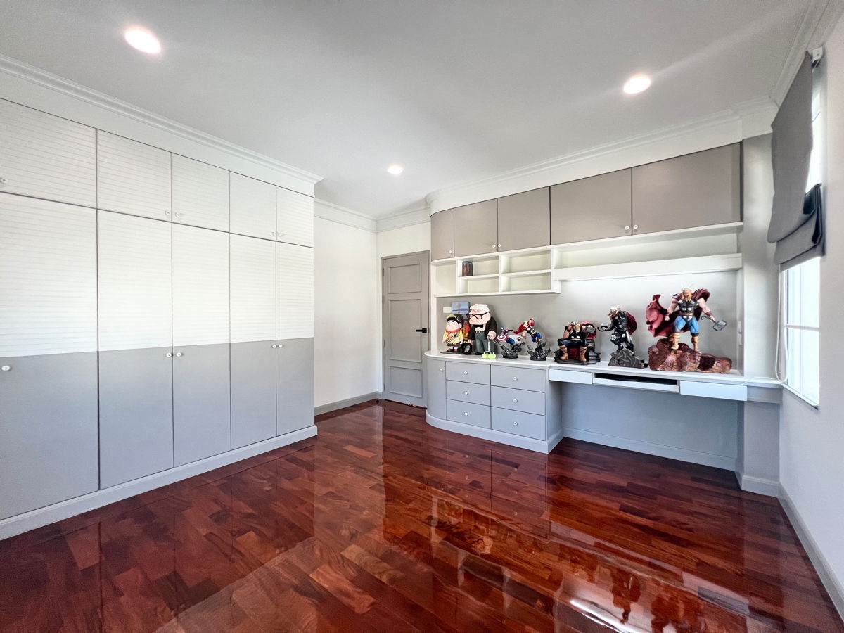 รูป 🧡 ให้เช่า บ้านเดี่ยว Golden nakara มอเตอร์เวย์ กรุงเทพกรีฑา อ่อนนุช ตกแต่งใหม่ 4 นอน สวนใหญ่ - รูปที่ 15/19