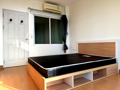 Condos for rent : CG_RD06 Life @ Ratchada - Huay Kwang, Room available for rent. Line: @cgestate