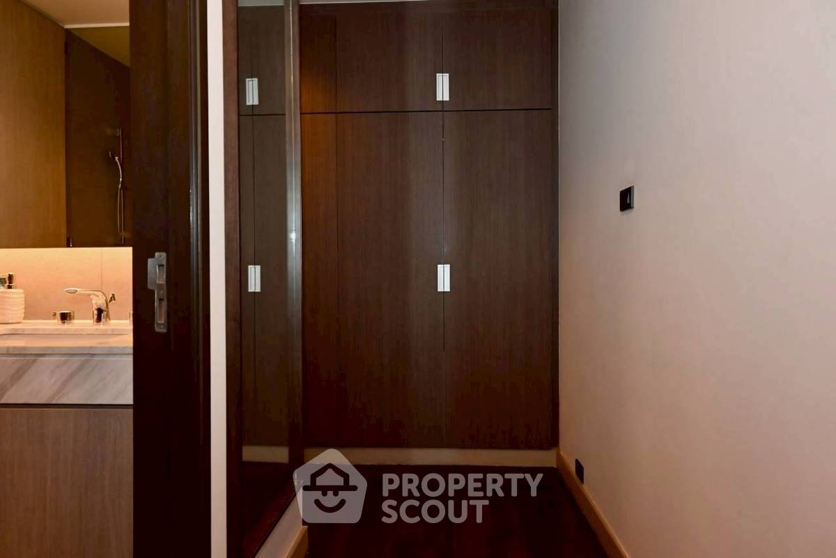 picture 2-BR Condo at PIYA RESIDENCE 28 near BTS Phrom Phong (ID 2479985) - 18/34