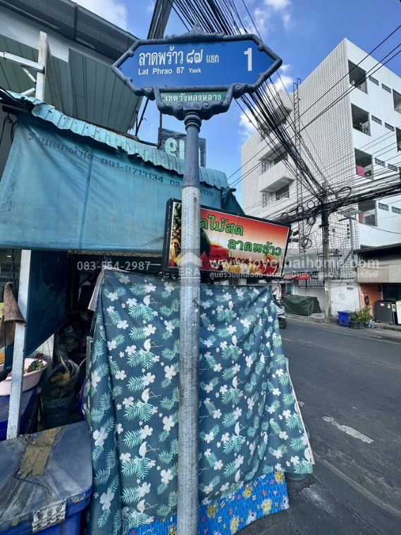 รูป ขายทาวน์โฮม4ชั้น ลาดพร้าว 87แยก1 หมู่บ้านเดอะลอฟท์87 พื้นที่24ตรว. จากปากซอยเพียง250เมตร ใกล้ BTS สายสีเหลือง และทางด่วนศรีรัช - รูปที่ 6/6