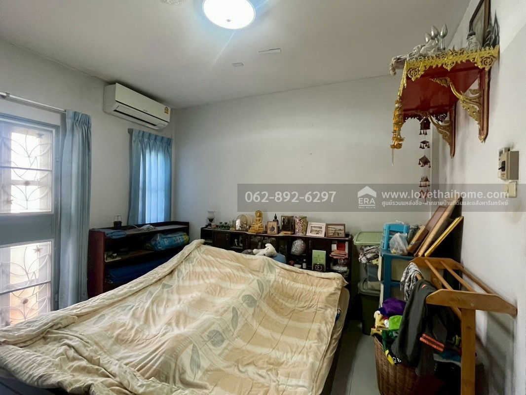 รูป ขายทาวน์เฮ้าส์ 2 ชั้น หมู่บ้านกฤษณา ร่มเกล้า12 ขนาด 16 ตรว. ขายถูกเพียงแค่ 1.45 ล้านบาท ใกล้บิ๊กซี ทำเลทอง ราคาถูกสุดในย่านนี้ สนใจโทร. 062-892-6297 - รูปที่ 8/8