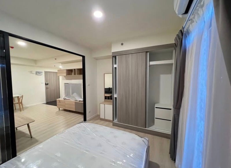 picture #R8454 🎉 251268 Condo for rent: A Space Mega 2 - 8/15
