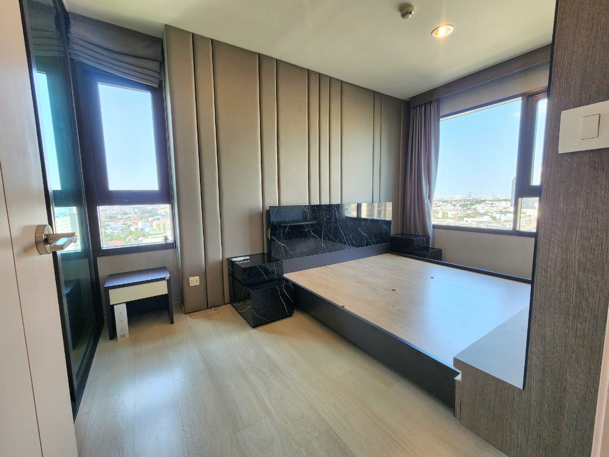 รูป **ห้องว่างครับผม ห้องแต่งสุดหรู แบบ 2 Bed**ให้เช่า **คอนโด ไลฟ์ ปิ่นเกล้า 2ห้องนอน 2ห้องน้ำ ชั้น17 ห้องมุม ทิศเหนือ ไม่ร้อนทั้งปี!! - รูปที่ 11/89