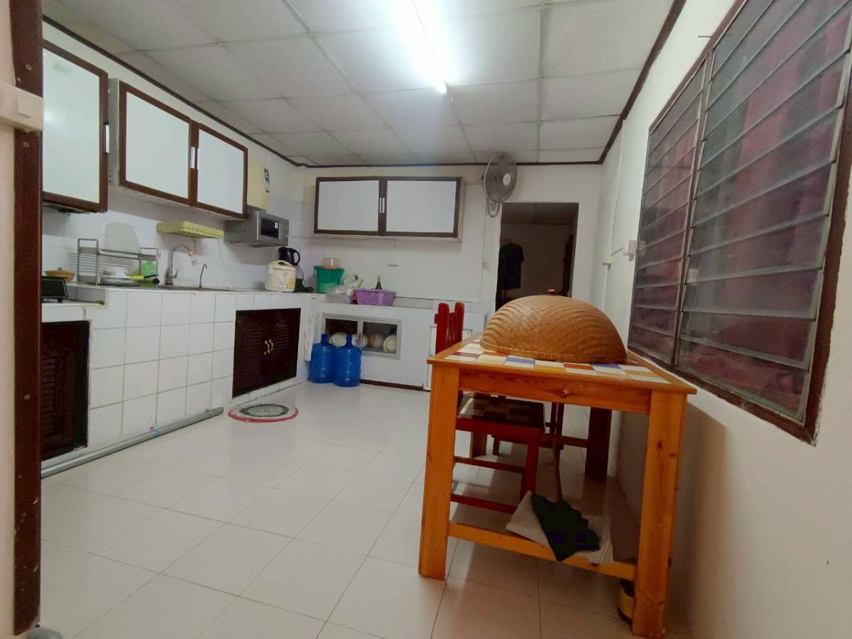 รูป 🏡 บ้านเดี่ยว 1 ชั้น ทำเลสะพานสูง ราคาแค่ 2.8 ล้าน!   ใกล้รถไฟฟ้า 2 สาย | ที่จอดรถ 3 คัน | พร้อมอยู่ทันที 🔥  List No.94711 - รูปที่ 10/10