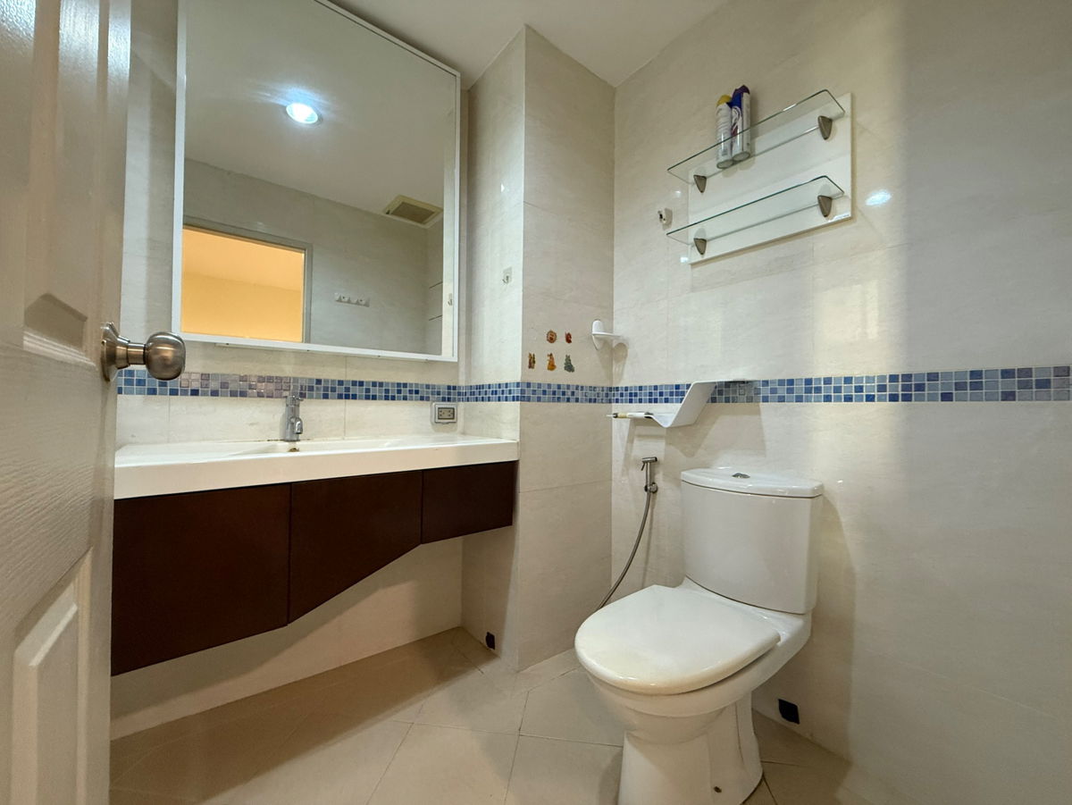 picture CG_RD06 Life @ Ratchada - Huay Kwang, Room available for rent. Line: @cgestate - 7/10