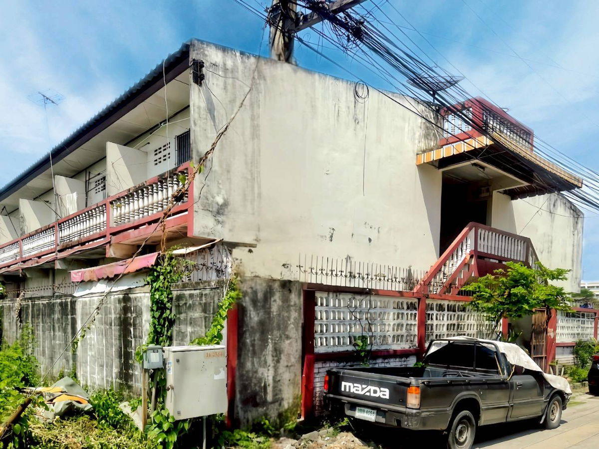 รูป สามารถทำผลตอบแทน​ yield 9%/ปี! ขายอพาร์ทเม้นท์ใหม่ 2 ชั้น 20 ห้อง 95 ตรว. ซอยเทศบาลบางปู30 แยก4 ใกล้แหล่งจ้างงานย่านแพรกษา!! - รูปที่ 3/8