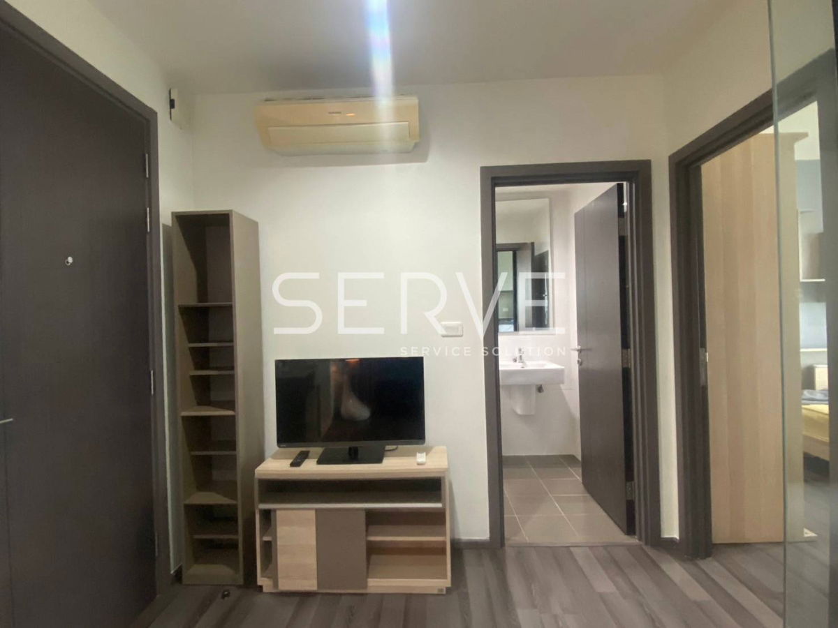 รูป 1 นอน 30 ตร.ม. คอนโดในเครือคุณภาพแสนสิริ บนทำเลดีๆ มีรถรับส่ง BTS อ่อนนุช ที่  The Base Park West Sukhumvit 77 / ให้เช่าคอนโด - รูปที่ 2/6