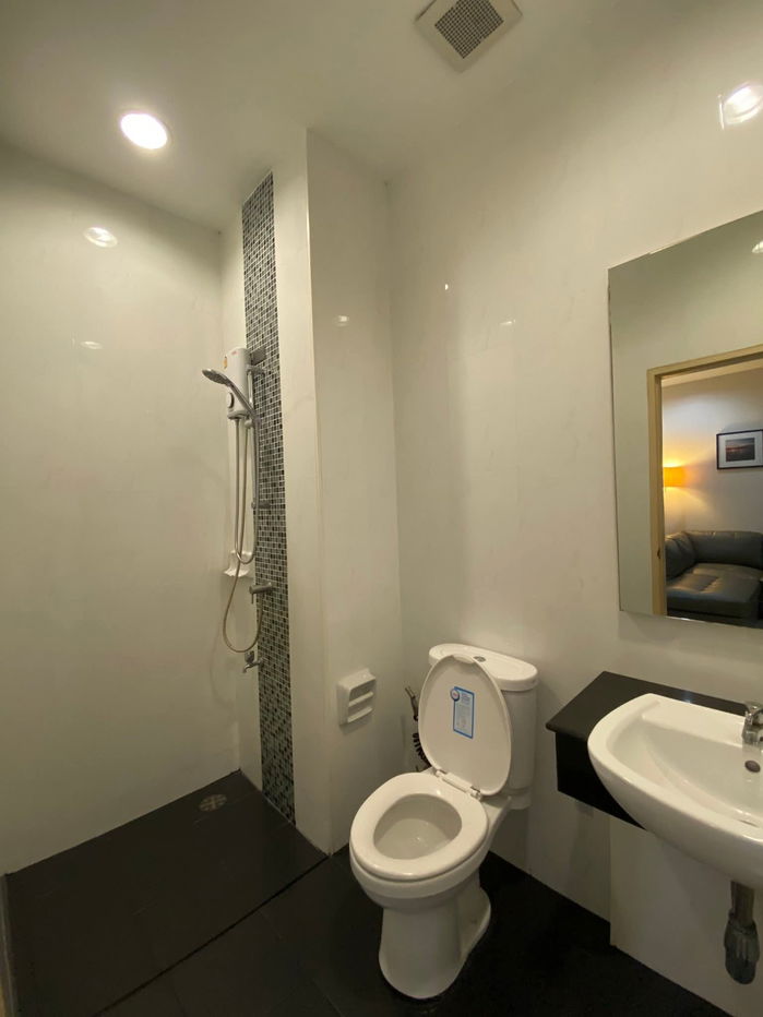 รูป Methaplace @ Ratchada | 1 ห้องนอน ห้องใหญ่ ชั้นบนสุด เพดานสูง ใกล้ MRT ห้วยขวาง | เช่า 16,000 บ./เดือน - รูปที่ 9/13