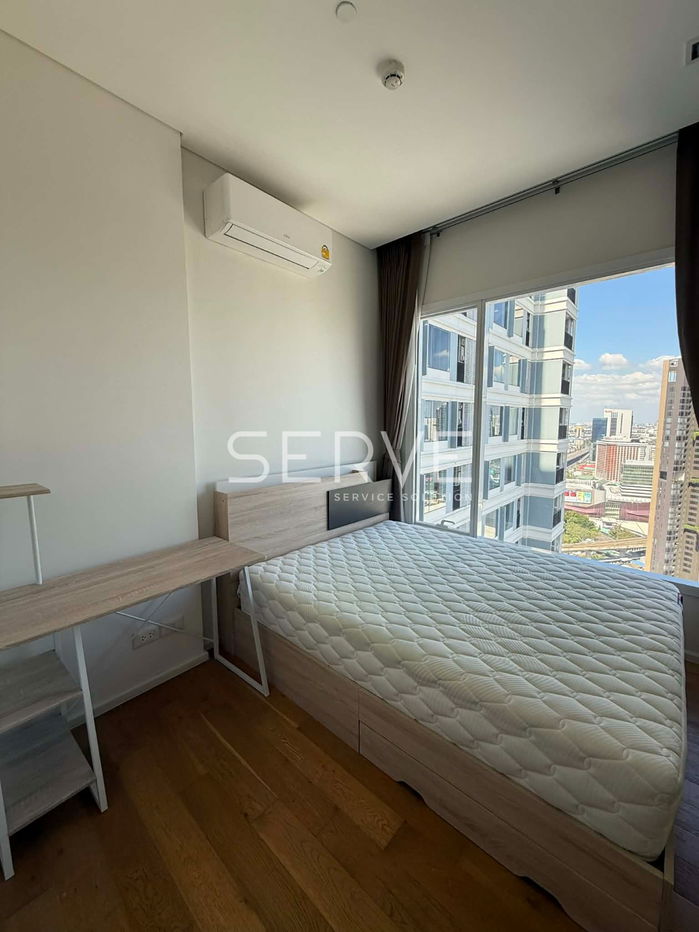 รูป 🔥ห้องแต่งสวย ราคาดีมาก ชั้นสูง เฟอร์จัดเต็มมาก พร้อมหิ้วกระเป๋าเข้าอยู่ คอนโดทำเลดีๆ ติด ม.เซนต์จอร์น,ใกล้ MRT พหลโยธิน @ The Saint Residences  - รูปที่ 5/6