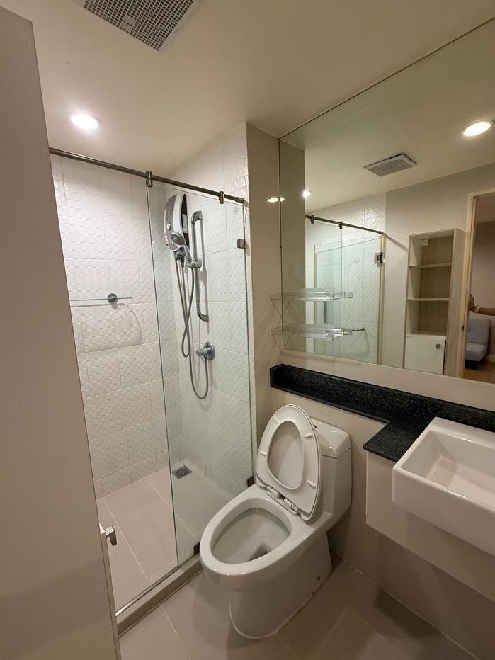 รูป T118 ให้เช่าคอนโดThe Kris Extra 7 (เดอะ คริสต์ เอ็กซ์ตร้า 7) ห้องสวย เฟอร์ครบ มีเครื่องซักผ้า ราคาพิเศษสุด - รูปที่ 8/8