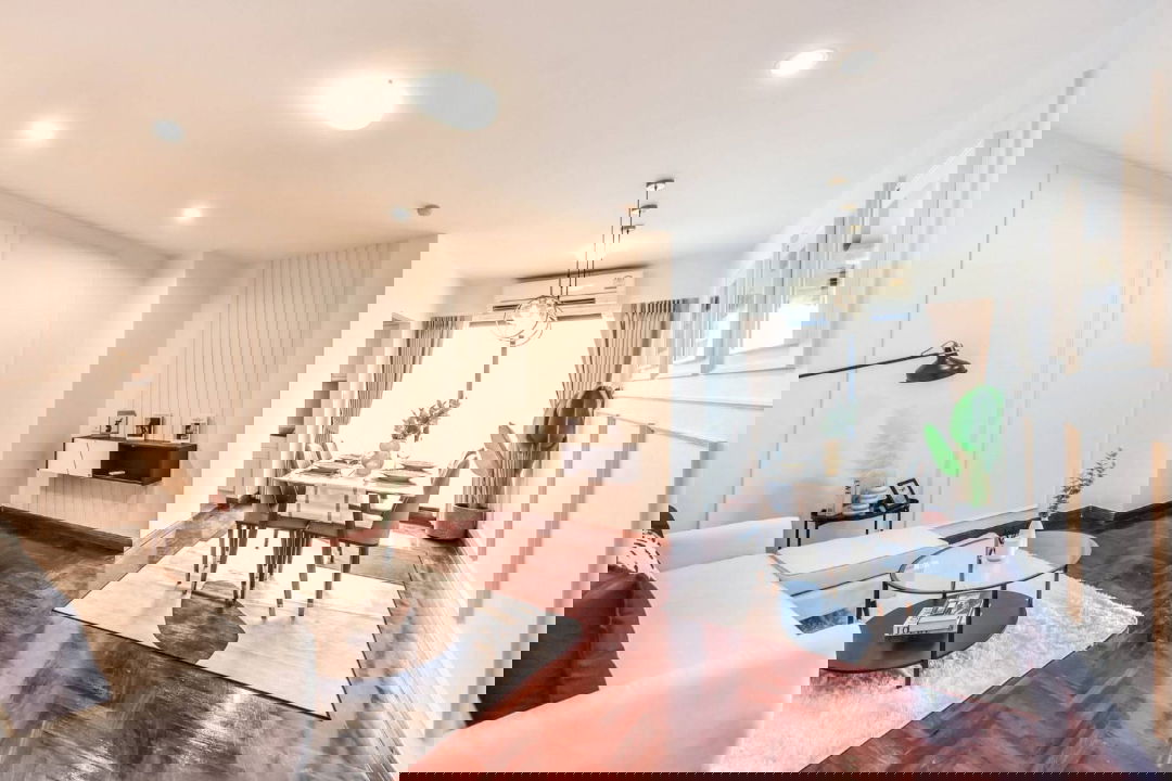 รูป ขายคอนโด Phayathai Plaza  ห้องสวยเพิ่งตกแต่งเสร็จ   เฟอร์นิเจอร์ เครื่องใช้ไฟฟ้าครบ มีที่จอดประจำห้อง SW003298 - รูปที่ 2/8