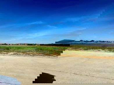 รูป ขายที่ดินแปลงใหญ่ ผังสีม่วงเข้ม 117-1-62 ไร่ ถนนบางนาตราด กม.35 คลองนิยมยาตรา - รูปที่ 8/10