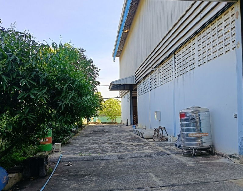 picture Warehouse for rent with Office 4 storeys and 4 crane location Klong 6 Thayaburi - 3/12