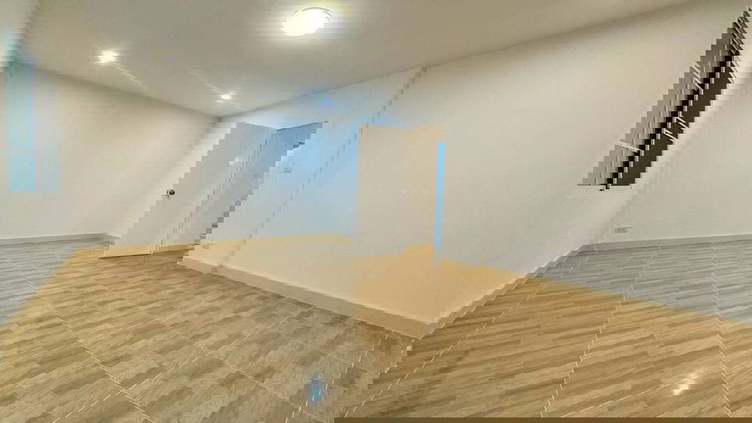 รูป 🏠 หมู่บ้านสุชา ถนนบางบัวทอง-สุพรรณบุรี  5 ห้องนอน ราคา 2.19 ลบ ฟรีโอน ✅ - รูปที่ 7/20