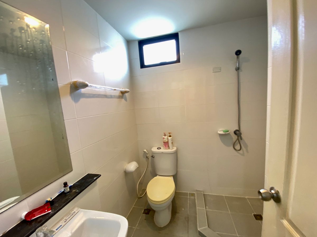 รูป ขายบ้านเดี่ยว 2 ชั้น อารียา โคโม่ วงแหวน–รามอินทรา เฟส 1 บ้านสภาพดี ทำเลสงบ บรรยากาศน่าอยู่ เพื่อนบ้านคุณภาพ - รูปที่ 7/23