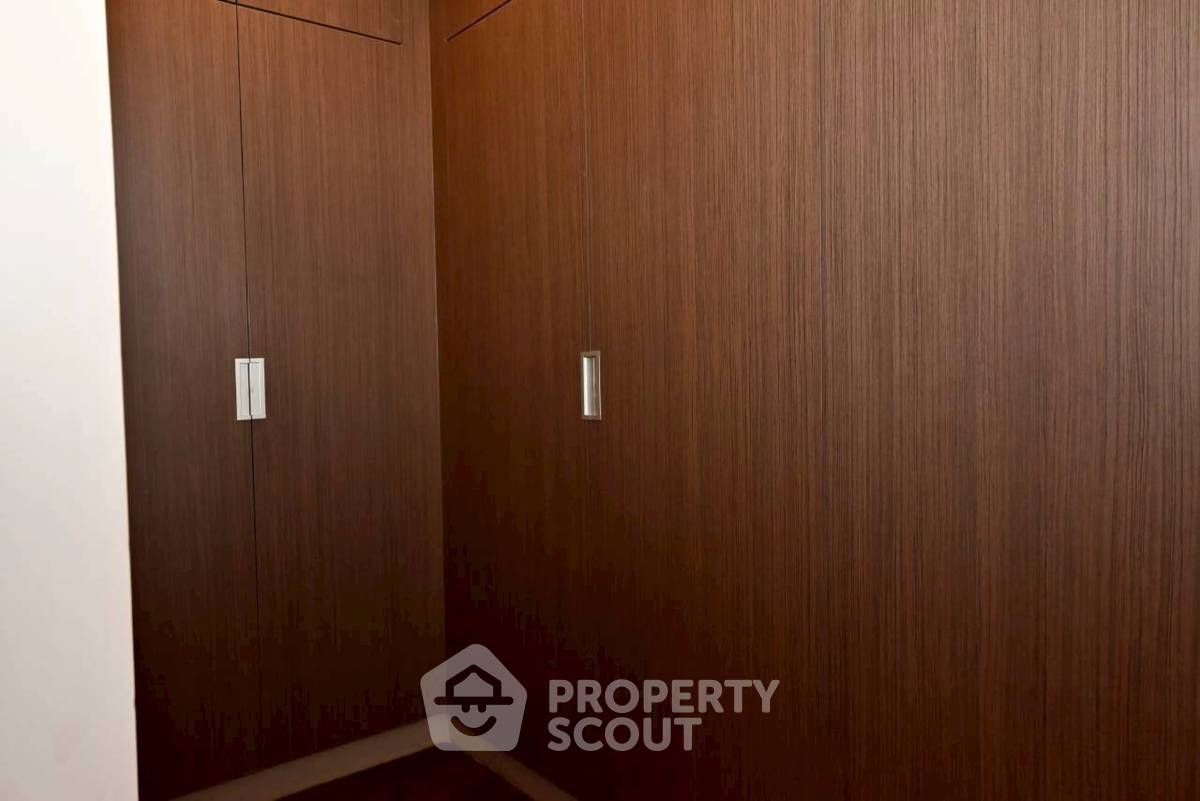 picture 2-BR Condo at PIYA RESIDENCE 28 near BTS Phrom Phong (ID 2479985) - 8/34