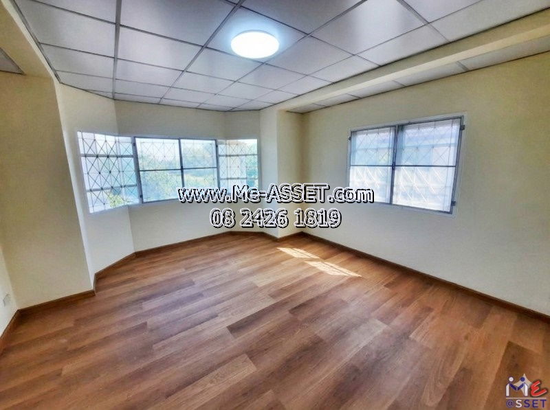 รูป ขายบ้านเดี่ยวรีโนเวทใหม่ โซนอำเภอเมืองนครปฐม พระประโทน เชื่อมบ้านแพ้ว ใกล้ศูนย์ราชการ องค์พระปฐมเจดีย์ เซ็นทรัลนครปฐม : มบ.ทองธัชการ 2 ชั้น 60.3 ตร.วา - รูปที่ 14/15