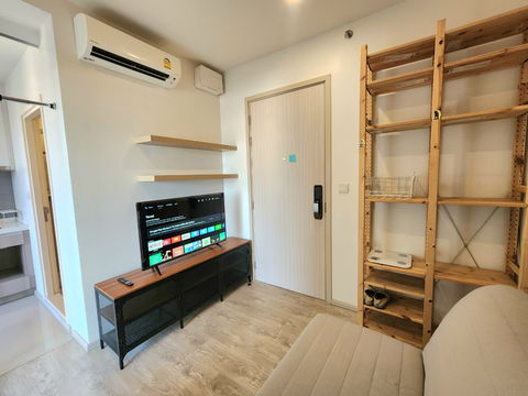 **ขายราคาต่ำกว่าประเมิน ขายขาดทุนไปเลย ทิศเหนือ ไม่ร้อน เพดานสูง 2.65 เมตร ** ขาย The Tree จรัญ 30 ทำเล ไฟฉาย-ศิริราช สังคมดี ห้องใหม่พร้อมอยู่มาดูได้