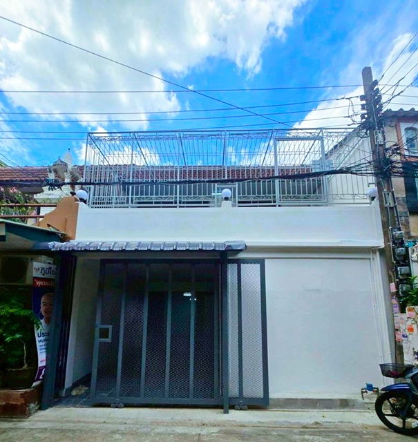 รูป 3นอน รร.นานาชาติรีเจนท์ 1.2 กม. MRT ห้วยขวาง 500ม. ประชาราษฏร์บำเพ็ญ 10-18 ตลาดสดห้วยขวาง 1.4 กม.ทาวน์เฮ้าส์ 2 ชั้น รีโนเวทใหม่ - รูปที่ 2/8