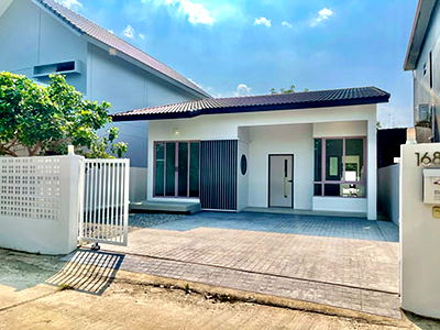 บ้านเดี่ยว เชียงใหม่ : ขาย บ้านชั้นเดียวสไตล์มินิมอล ทำเลดอนแก้ว อ.แม่ริม ใกล้กาดฝรั่งแม่ริม