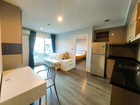 Condo For Rent The Crest Sukhumvit 49 // BTS Thong lo