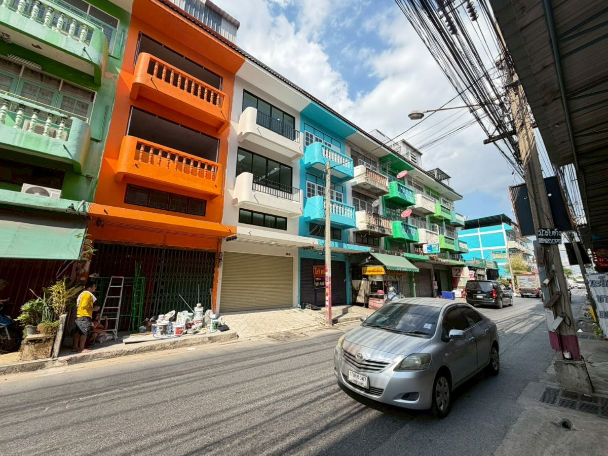 รูป ขายอาคารพาณิชย์ 3.5 ชั้น สุขสวัสดิ์ 78 (ซอยวัดชังเรือง) ขนาด 16 ตารางวา 3 ห้องนอน 3 ห้องน้ำ ตกแต่งใหม่พร้อมอยู่ - รูปที่ 3/16