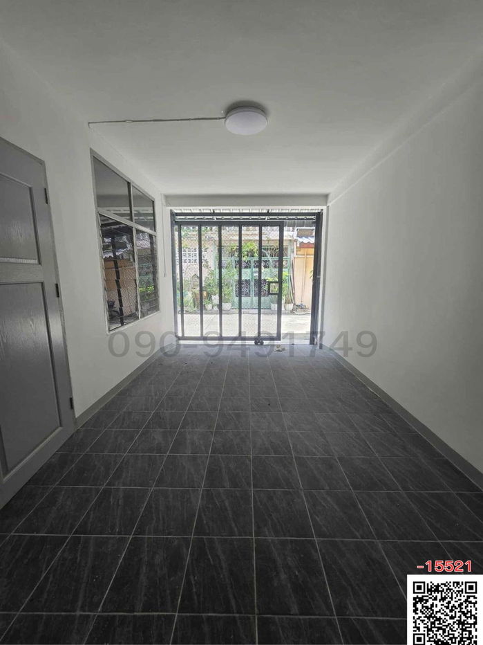 รูป เช่า ทาวน์เฮ้า 2 ชั้น ซอยประชาราษฏร์บำเพ็ญ 16 แยก 3 ใกล้MRTห้วยขวาง - รูปที่ 2/16