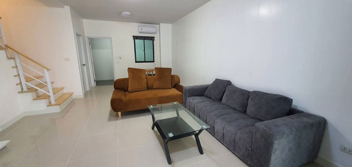 รูป ให้เช่าทาวน์เฮ้าส์ 3 ชั้น เดอะคอนเนคอัพ 3 ซอยลาดพร้าว 126 บ้านสวย พร้อมเข้าอยู่ทันที (N.1960) - รูปที่ 2/10