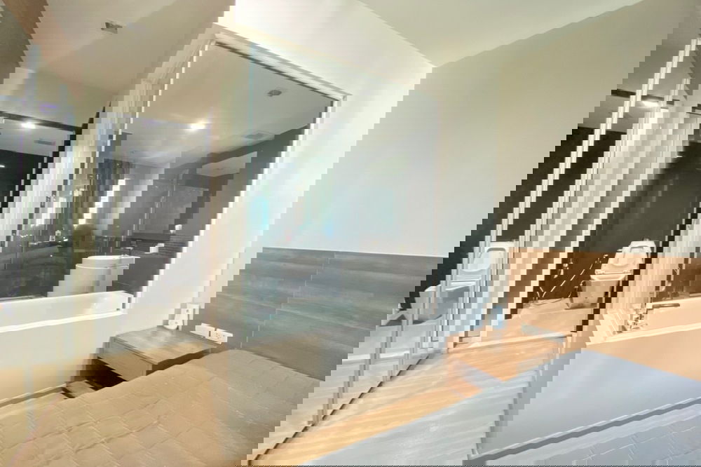 รูป 🔥 สำหรับเช่า !! ชั้นสูง 31++, คอนโดวิวแม่น้ำ, ส่วนกลางวิวแม่น้ำ!! 🔥 Code C20221201104...Rhythm Sathorn, 1 ห้องนอน, 1 ห้องน้ำ, แต่งครบ, พร้อมเข้าอยู่ - รูปที่ 6/7