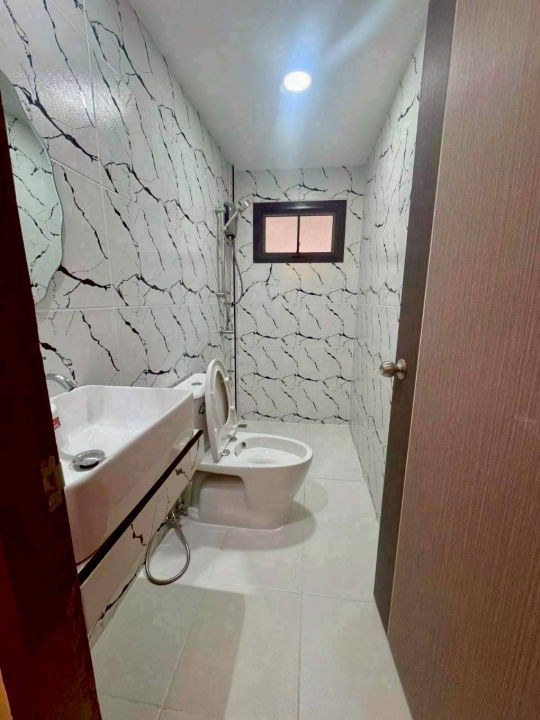 รูป เช่า ให้เช่า ปล่อยเช่า ทาวน์เฮ้าส์ สุขุมวิท 77 อ่อนนุช ราคาถูก ไม่เกิน 30,000 บาท สนใจ Line: @951qfbfi - รูปที่ 13/13