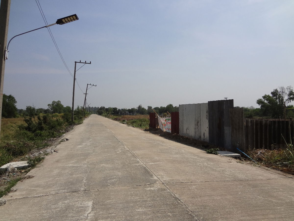 รูป ที่ดินคลองหลวงคลองสี่ เนื้อที่2งาน ซ.เพชรสมหวังออกถนนตัดใหม่เข้าเลียบคลองแอนได้ จากถนนใหญ่คลองหลวงเพียง3กม.เหมาะทำโกดัง/ปลูกบ้านพักอาศัย - รูปที่ 4/6