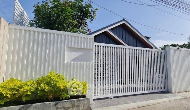 รูป บ้าน 3-ห้องนอน ใน นวมินทร์ (ID 1592558) - รูปที่ 1/13