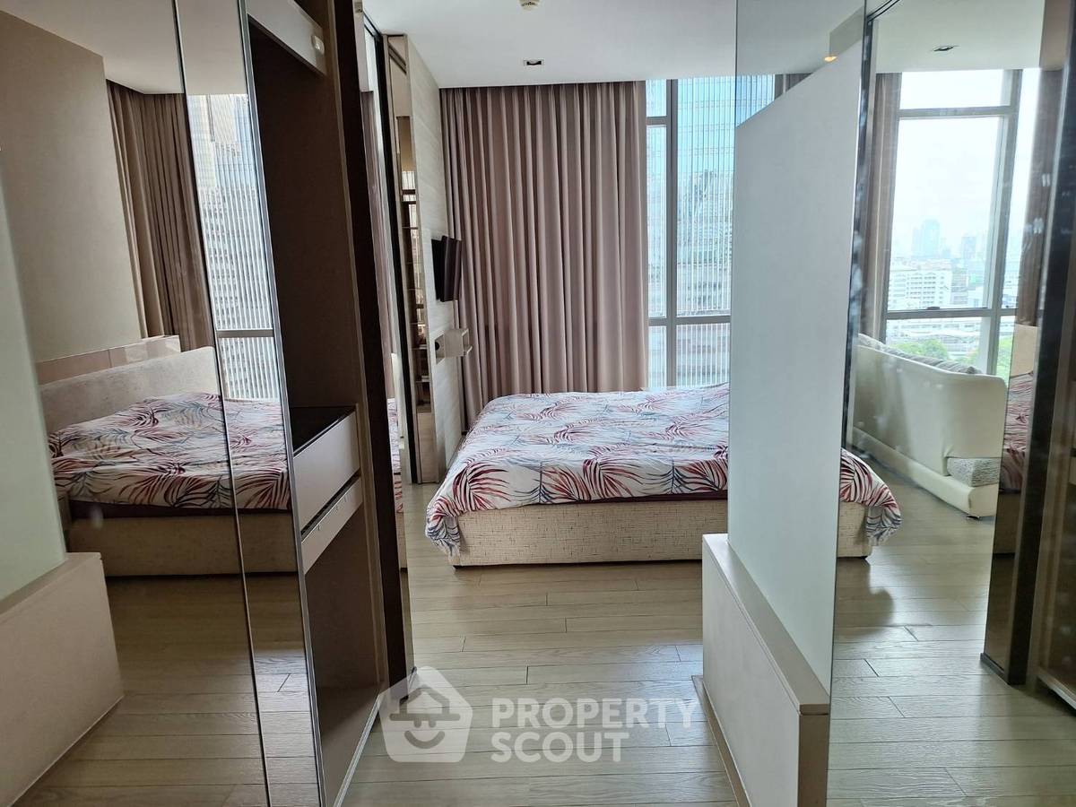 รูป คอนโด 1-ห้องนอน ที่ เดอะ รูม สุขุมวิท 21 ใกล้ MRT สุขุมวิท (ID 2487623) - รูปที่ 5/9