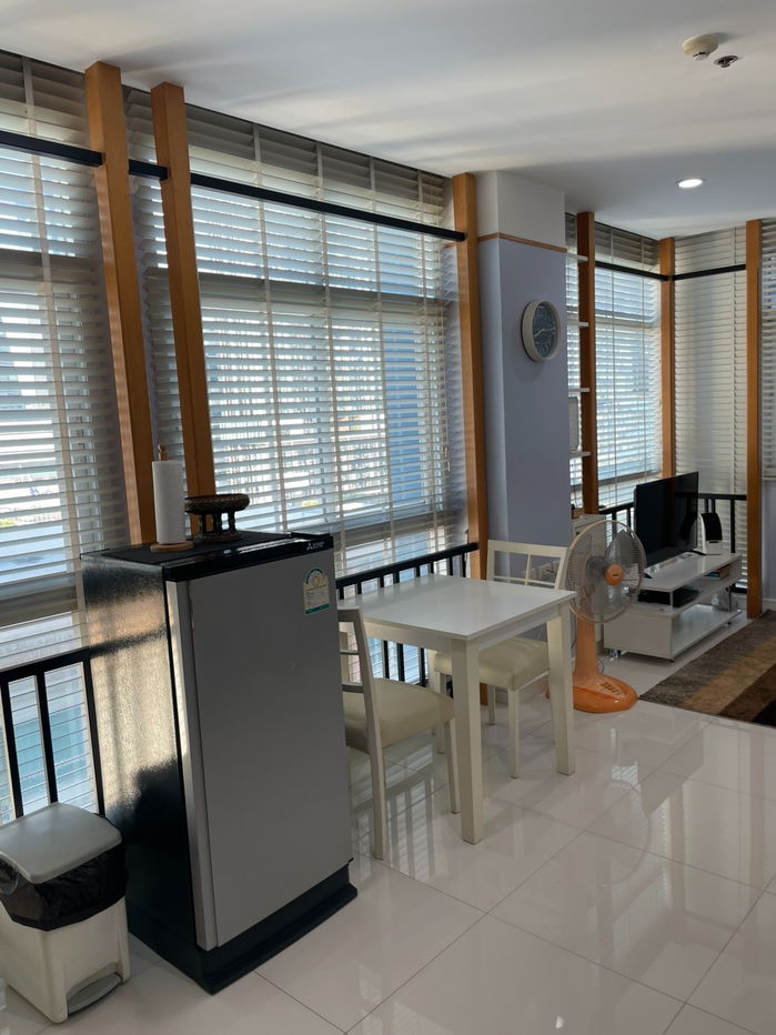 picture PG Condominium, Building B – 9th Floor - 10/11