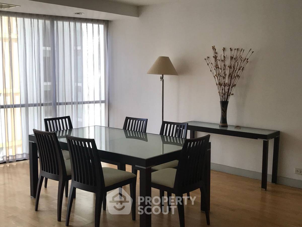 รูป คอนโด 2-ห้องนอน ที่ รีเจ้นท์ รอยัล เพลส 1 คอนโดมิเนียม ใกล้ BTS ราชดำริ (ID 2505025) - รูปที่ 2/7