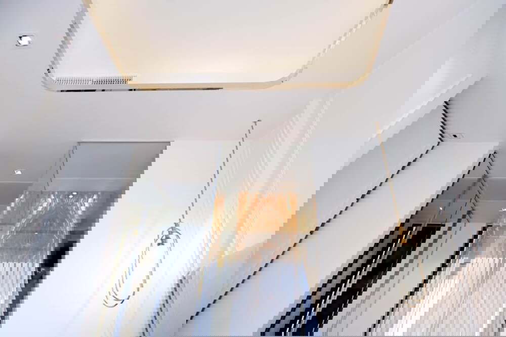 รูป 🔥 สำหรับเช่า !! วิวสวน, ชั้นสูง 24++, ตกแต่งสไตล์โมเดิร์น !! 🔥 Code C20250100014........28 Chidlom, 1 ห้องนอน, 1 ห้องน้ำ, แต่งครบ, พร้อมเข้าอยู่📣📣 - รูปที่ 15/22