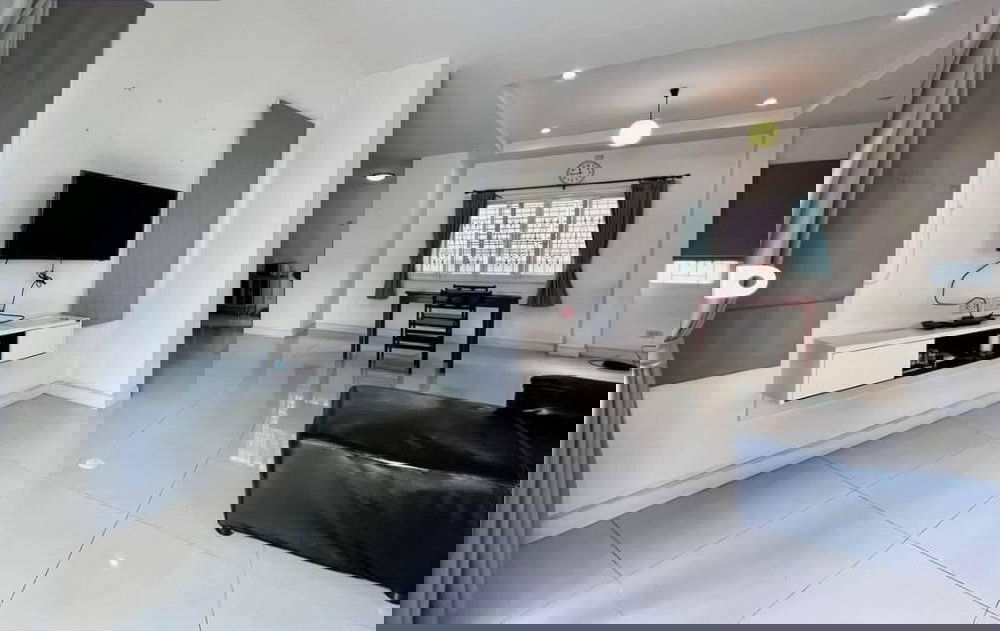 รูป 🏡 ขายบ้านเดี่ยว 2 ชั้น ดอนเมือง – นาวง / สรงประภา 🚆 ใกล้รถไฟฟ้าสายสีแดง สถานีหลักหก | 🎓 ม.รังสิต - รูปที่ 2/8